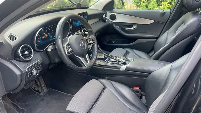 Mercedes-Benz C-Class view 8
