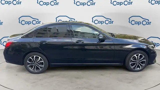 Mercedes-Benz C-Class view 4