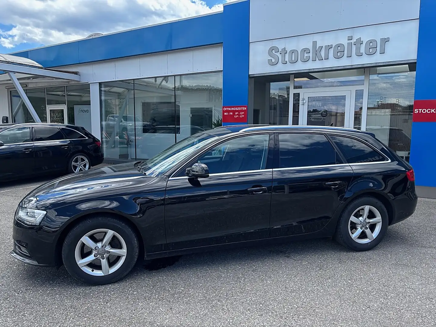 Audi A4 Avant 2,0 TDI Style*AHK*PDC*Xenon* Schwarz - 2