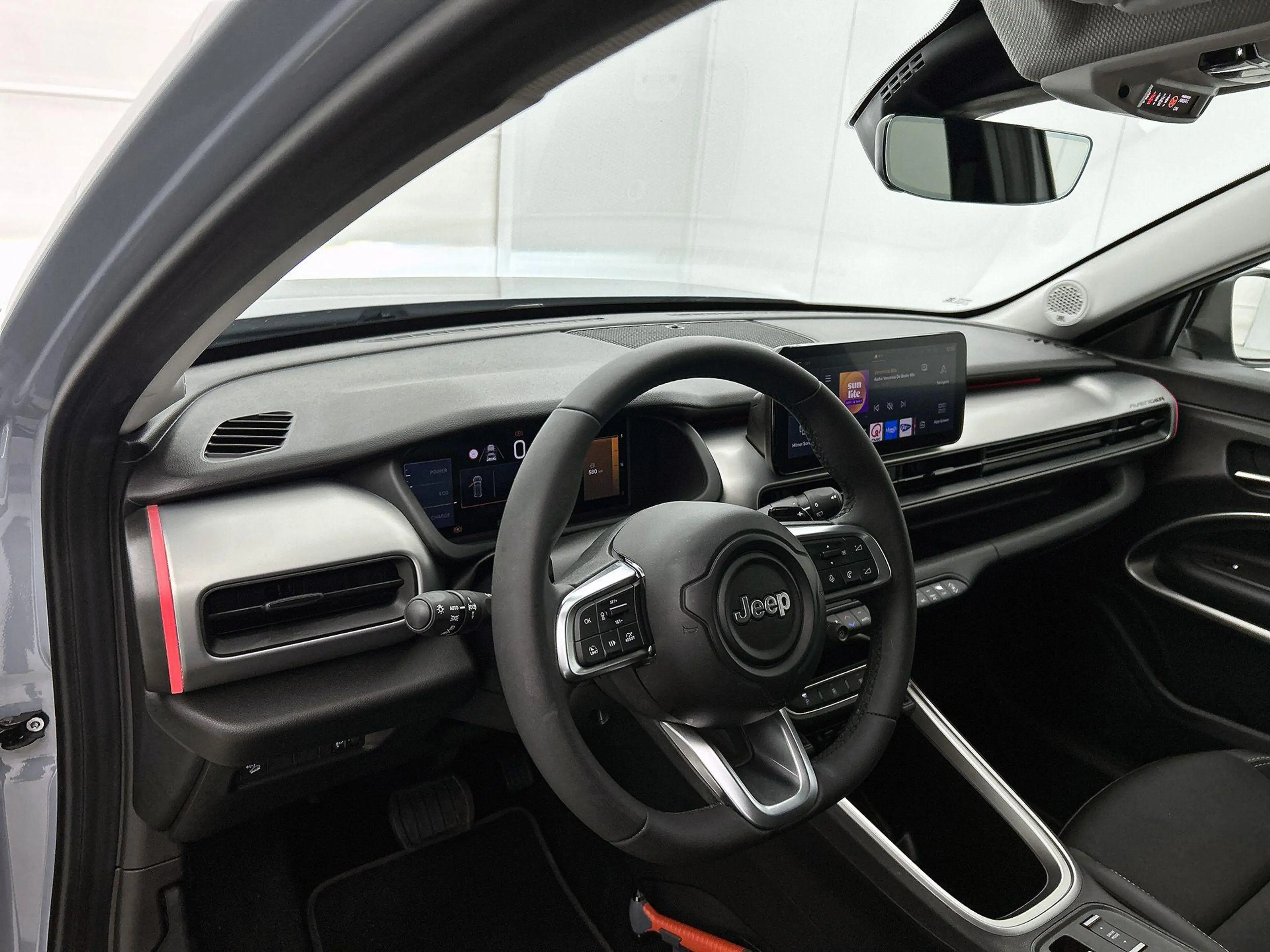 Jeep Avenger 1.2 110pk e-Hybrid Altitude Automaat | 1ste Eigena — photo 10