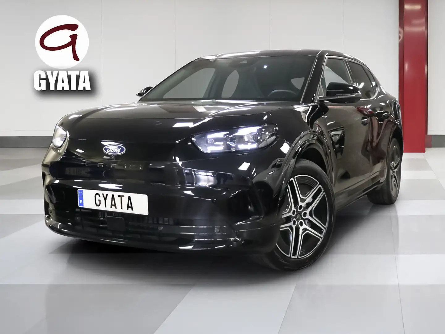 Ford Capri RWD Rango Extendido Premium 77kWh Negro - 1