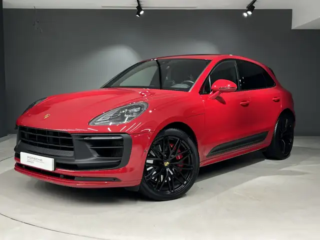 Porsche Macan main image