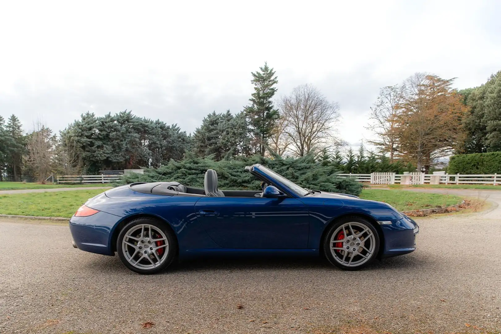 Porsche 911 997.2 Carrera S 385ch Bleu - 2