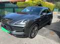 Porsche Cayenne GTS Aut. Gris - thumbnail 4