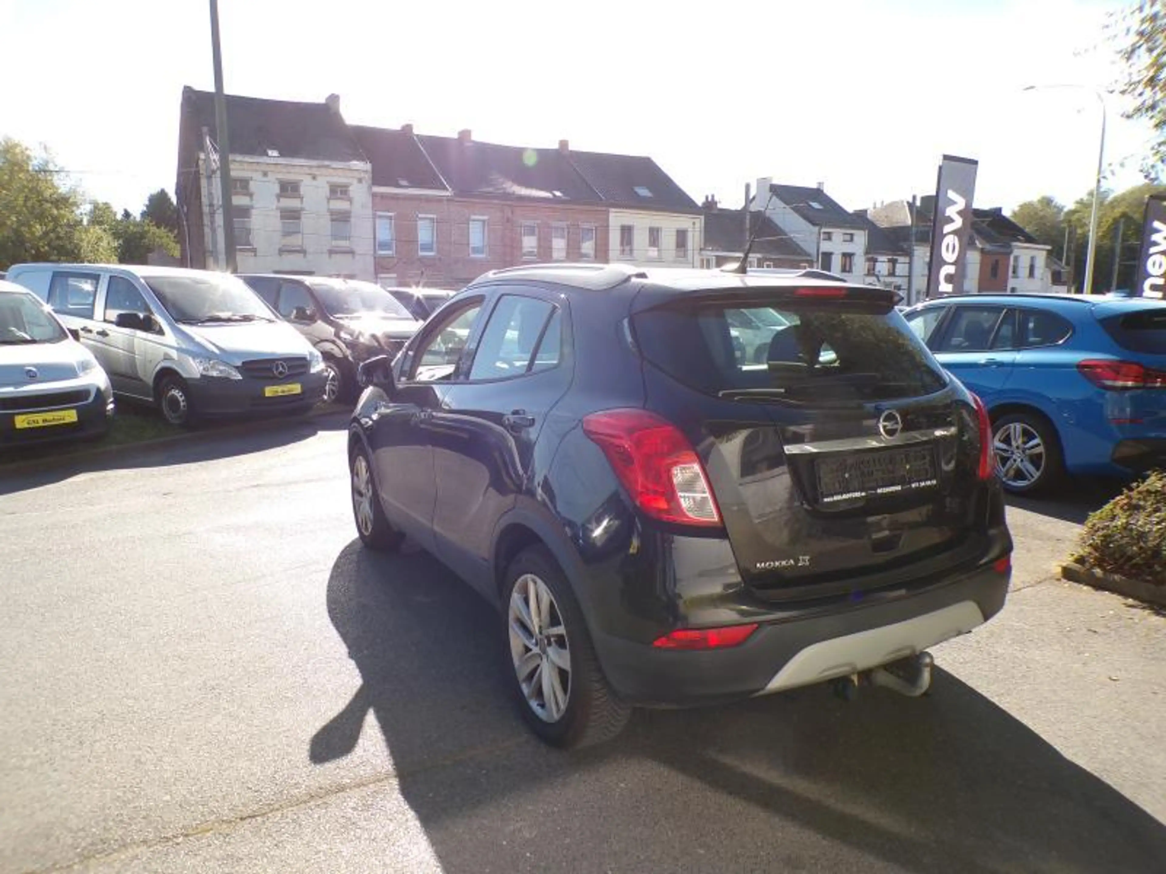Opel Mokka X 1.6 115cv noir 01/17 Airco GPS Cruise Capteurs — photo 6