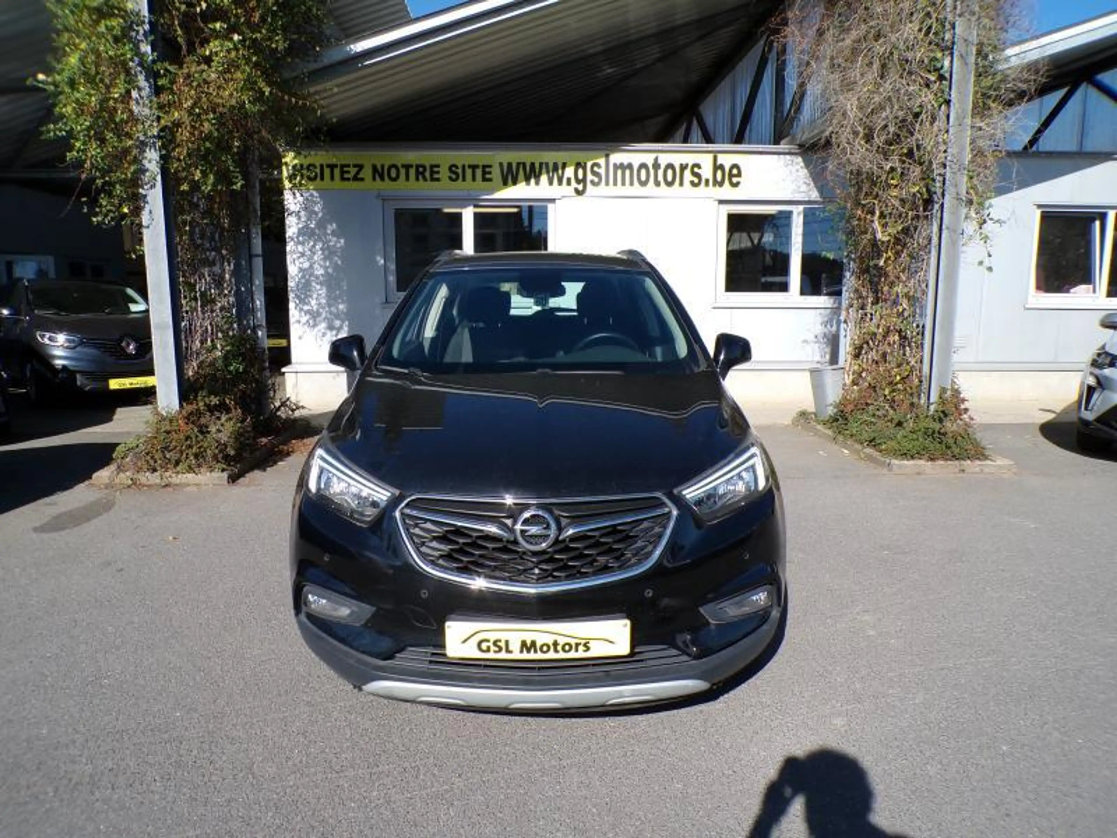 Opel Mokka X 1.6 115cv noir 01/17 Airco GPS Cruise Capteurs — photo 2