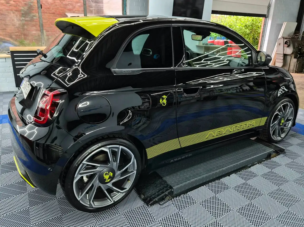 Abarth 500e 2024