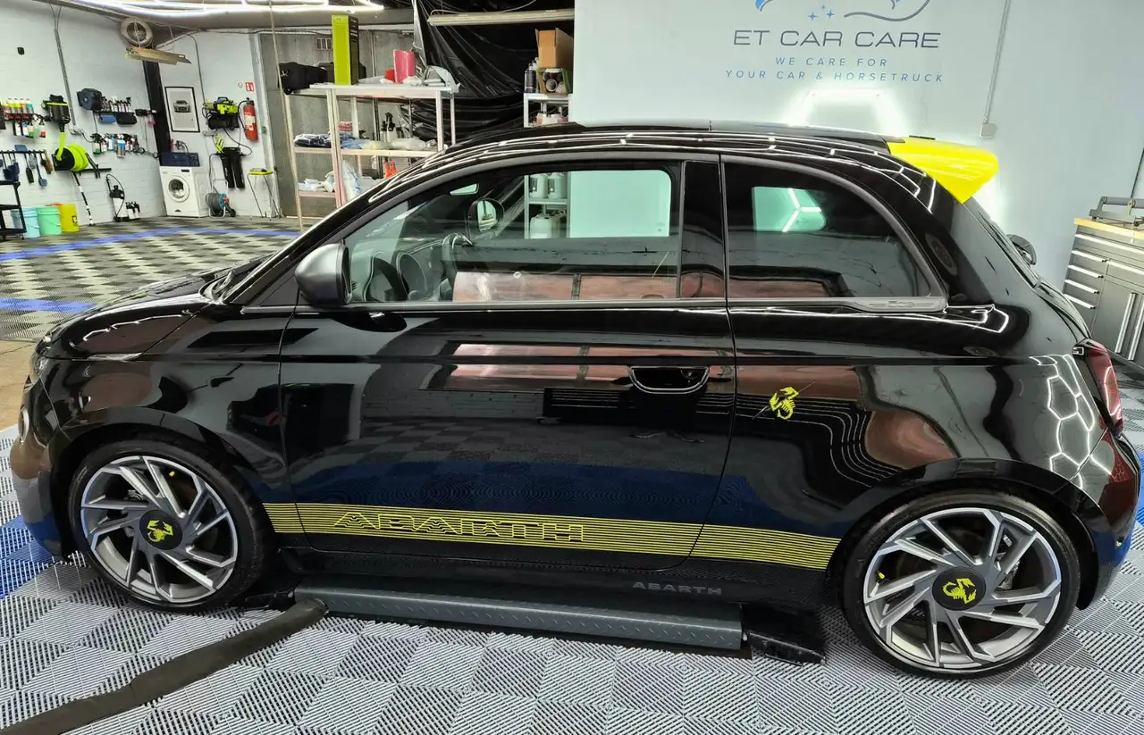 Abarth 500e 2024