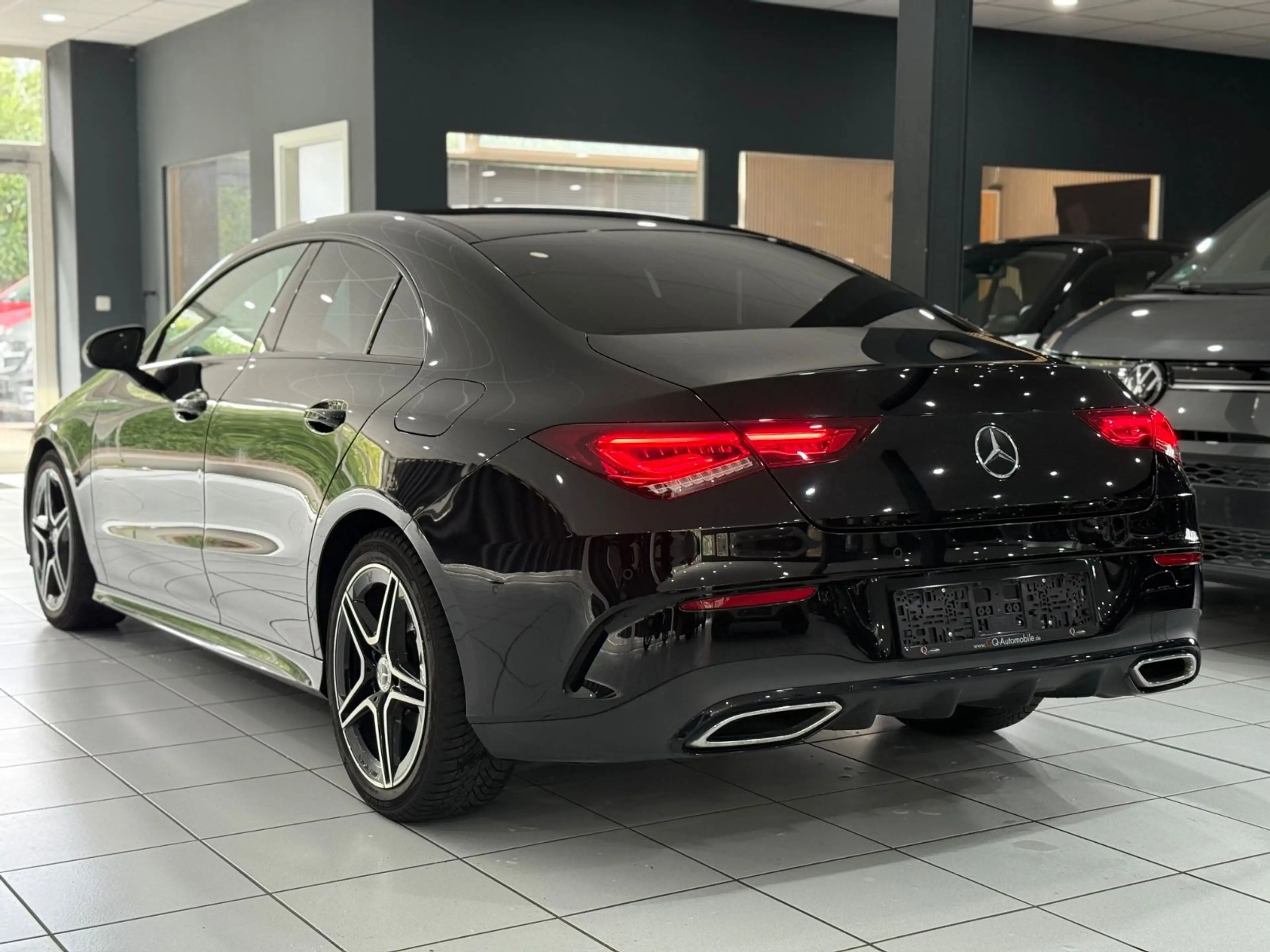 Mercedes-Benz CLA 180 Coupe*AMG-LINE*MBEAM*KAMERA*AMBIENTE* — photo 3