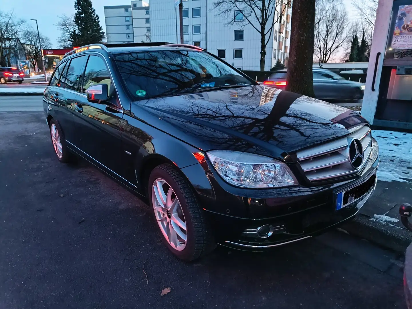 Mercedes-Benz C 230 T Avantgarde - 2
