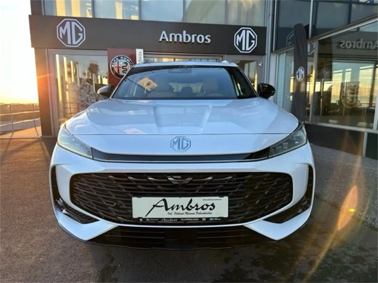 MG HS PHEV+ Comfort Weiß - 2