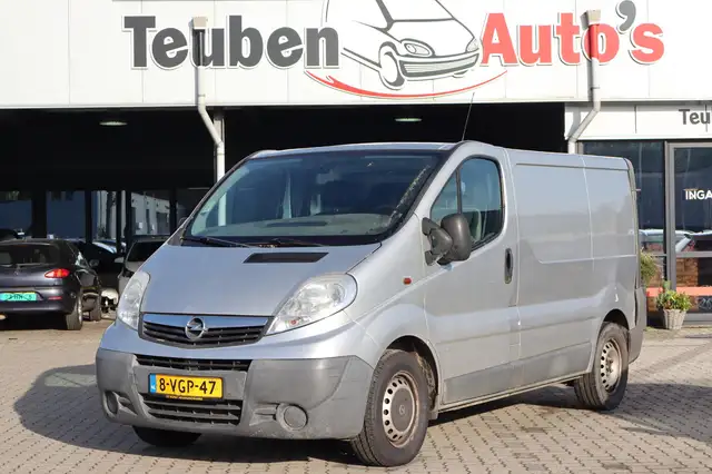 Opel Vivaro 2.5 CDTI L1H1 (APK geldig t/m 02-06-2026), Airco,