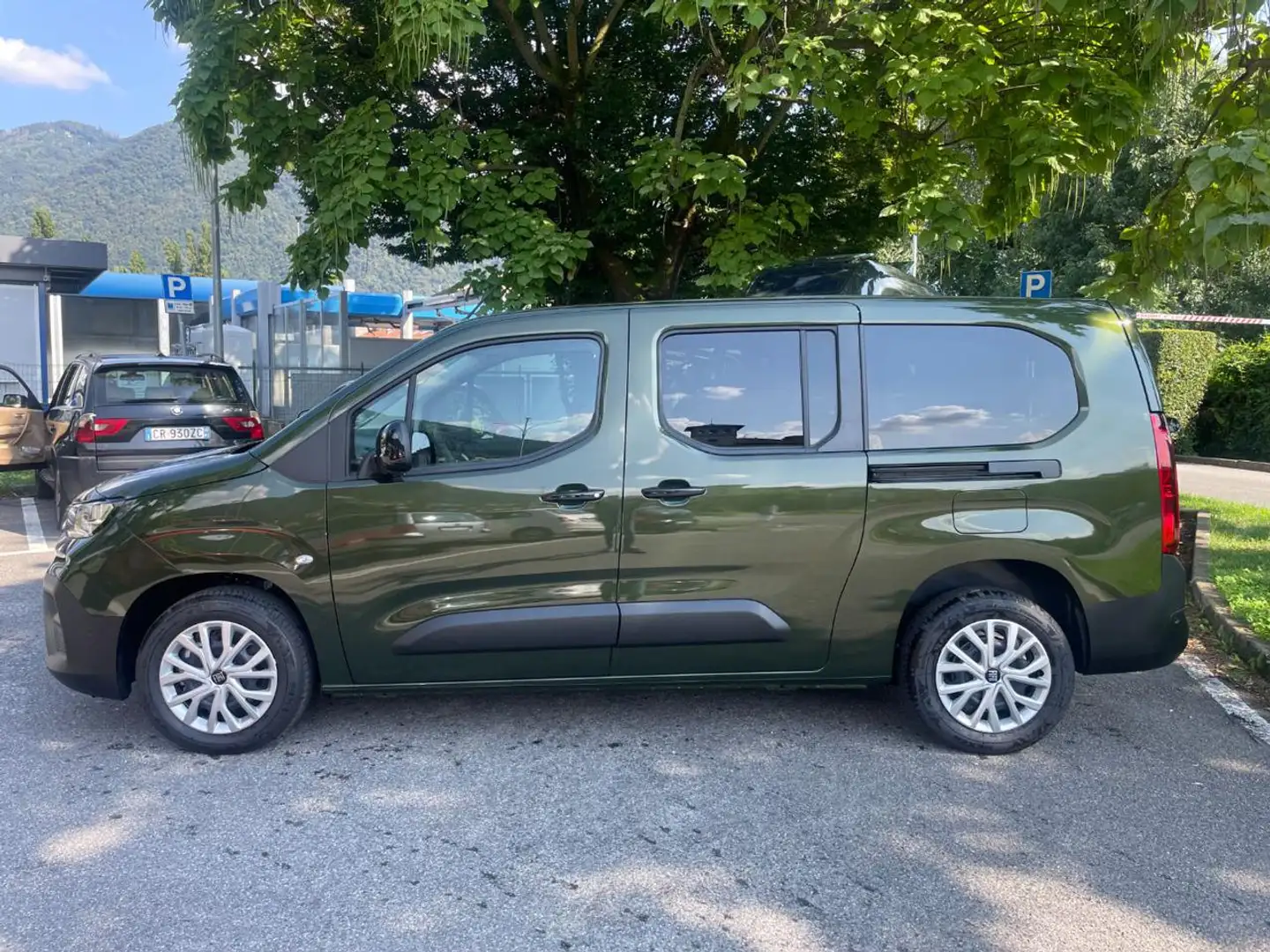 Fiat Doblo Doblò 1.5 BlueHdi 130 CV   7POSTI  M1 Verde - 2