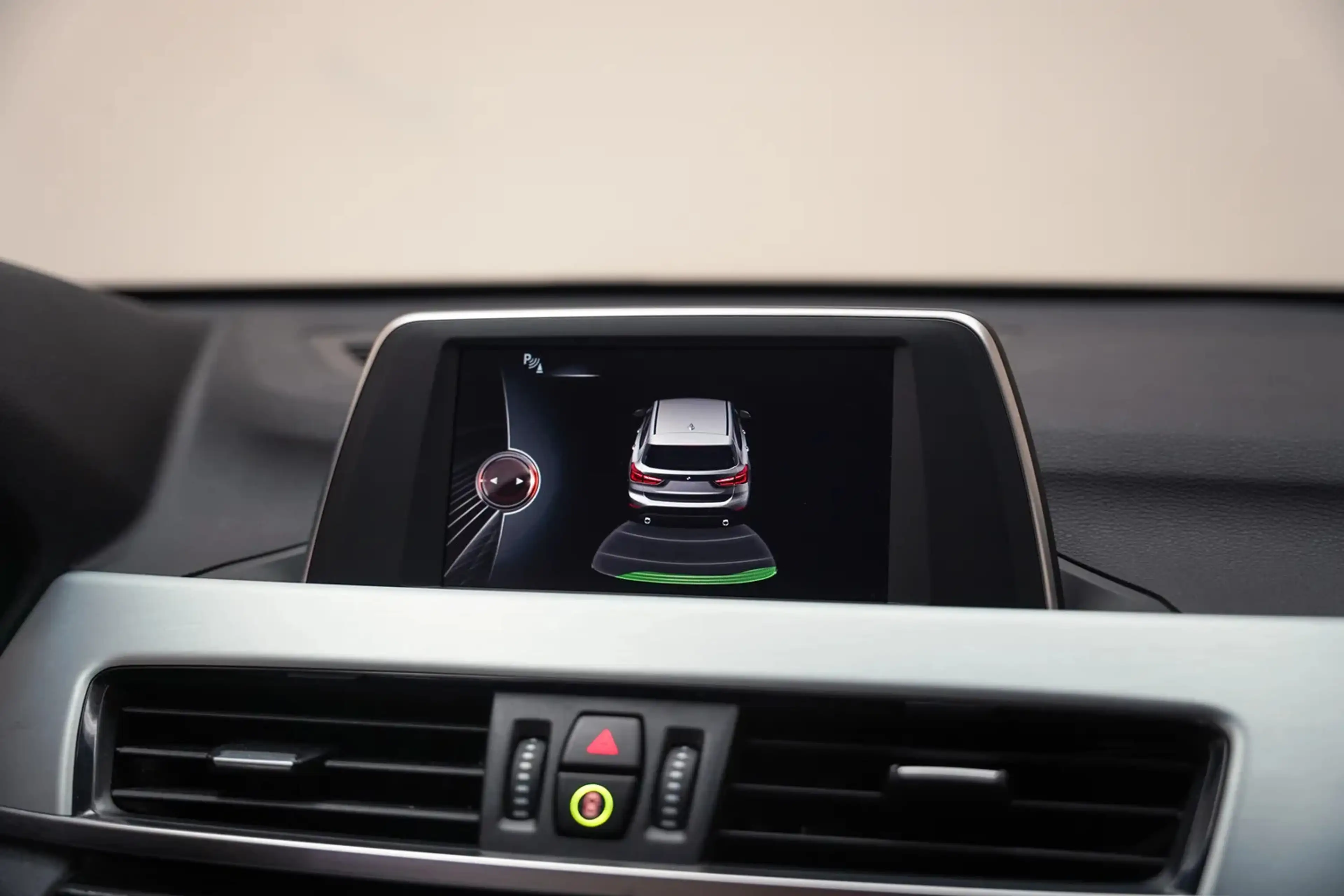 BMW X1 sDrive18i M Sport [ Panorama Navi Led ] — photo 7