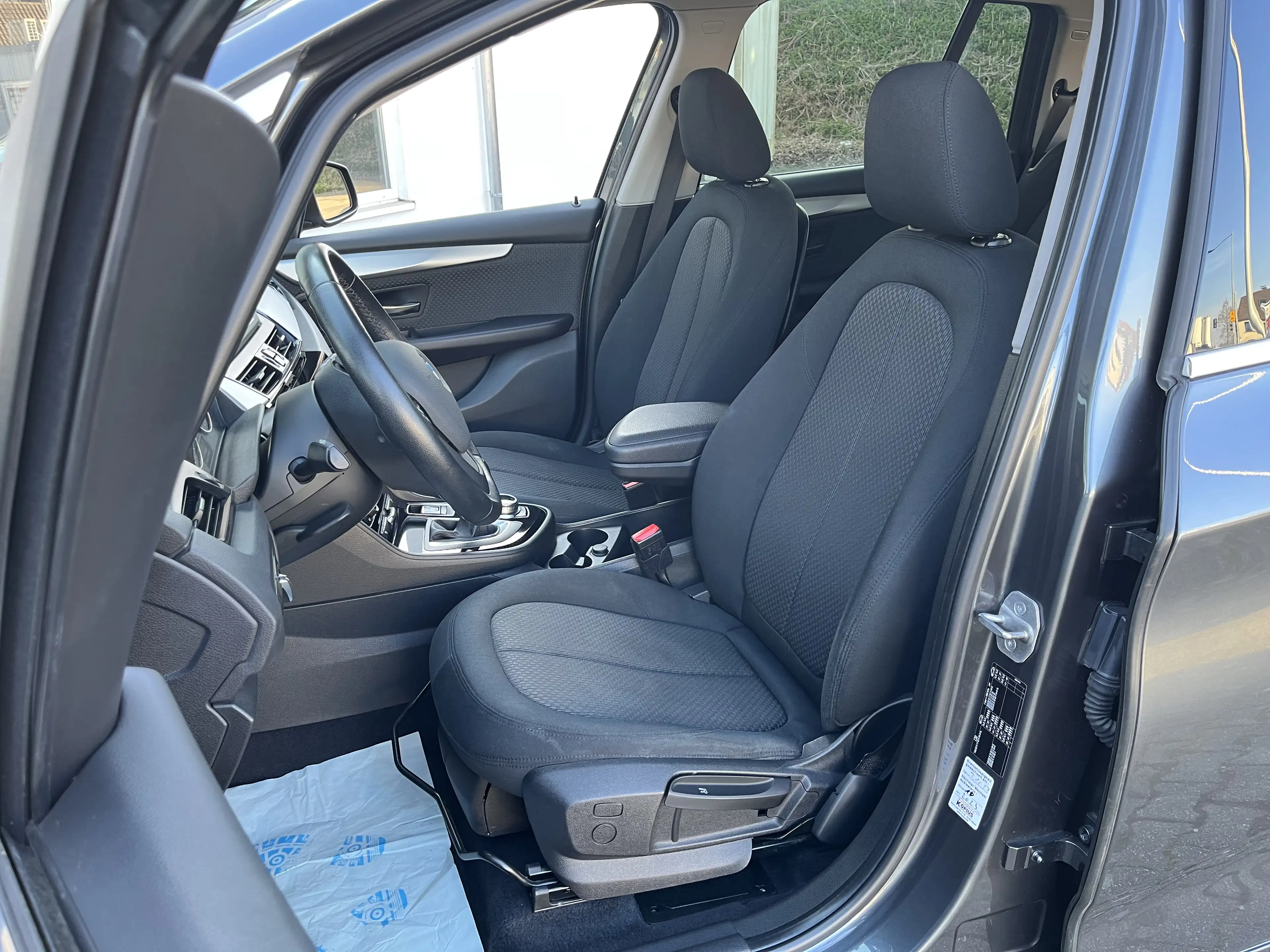 BMW 216 216d Gran Tourer 7-Sitzer Automatik / Kamera / LED — photo 13