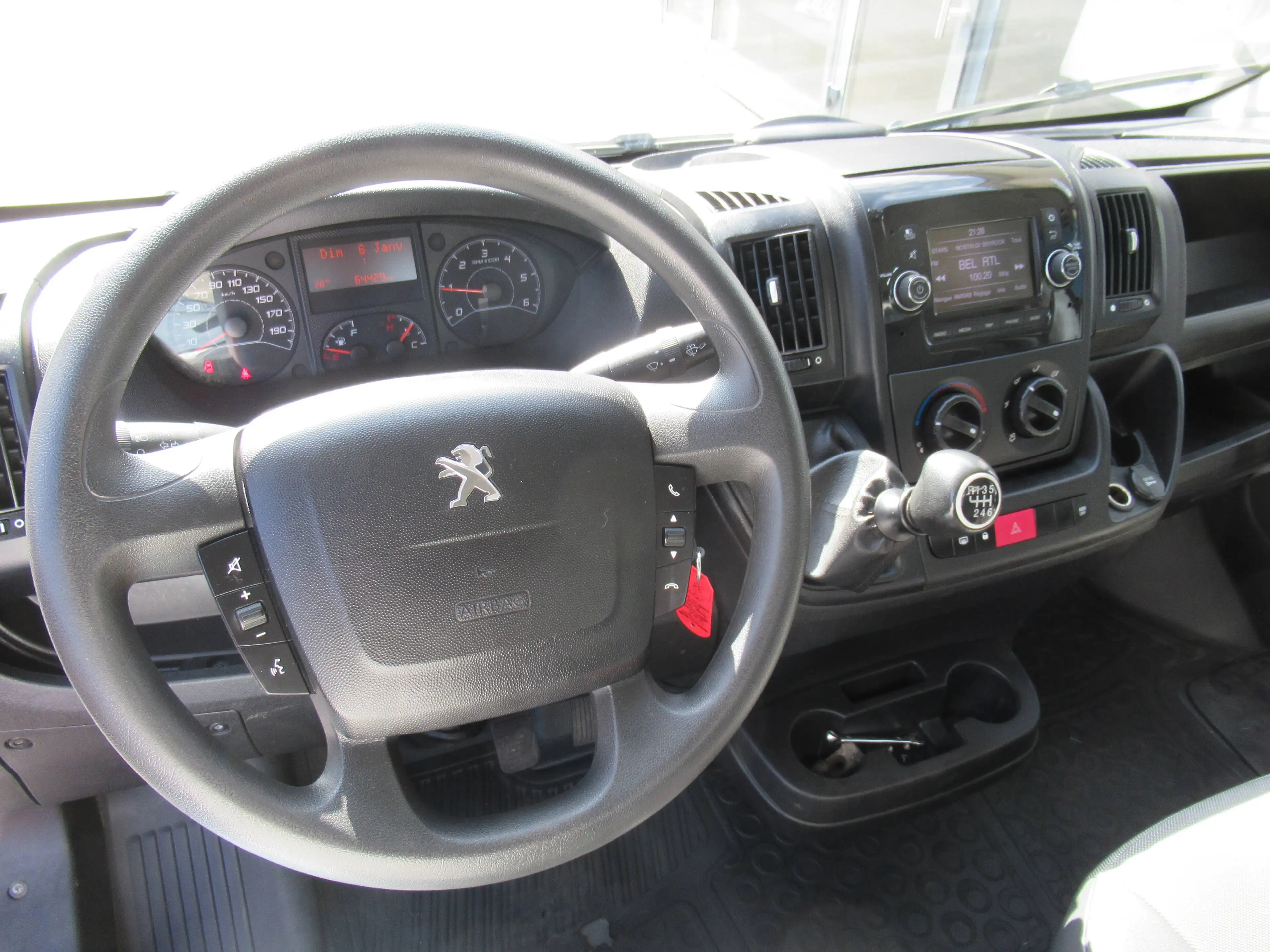 Peugeot Boxer BENNE BASCULANTE 17300€+TVA/BTW — photo 8