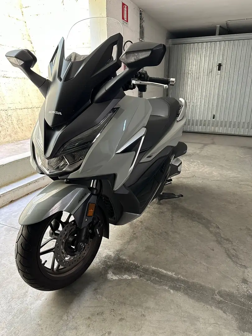 Honda Forza 350 Gri - 1