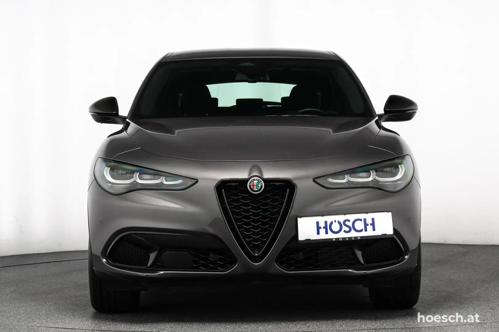 Alfa Romeo Stelvio 2,2 16V 160 SPRINT TOP-ANGEBOT ++ Grau - 2