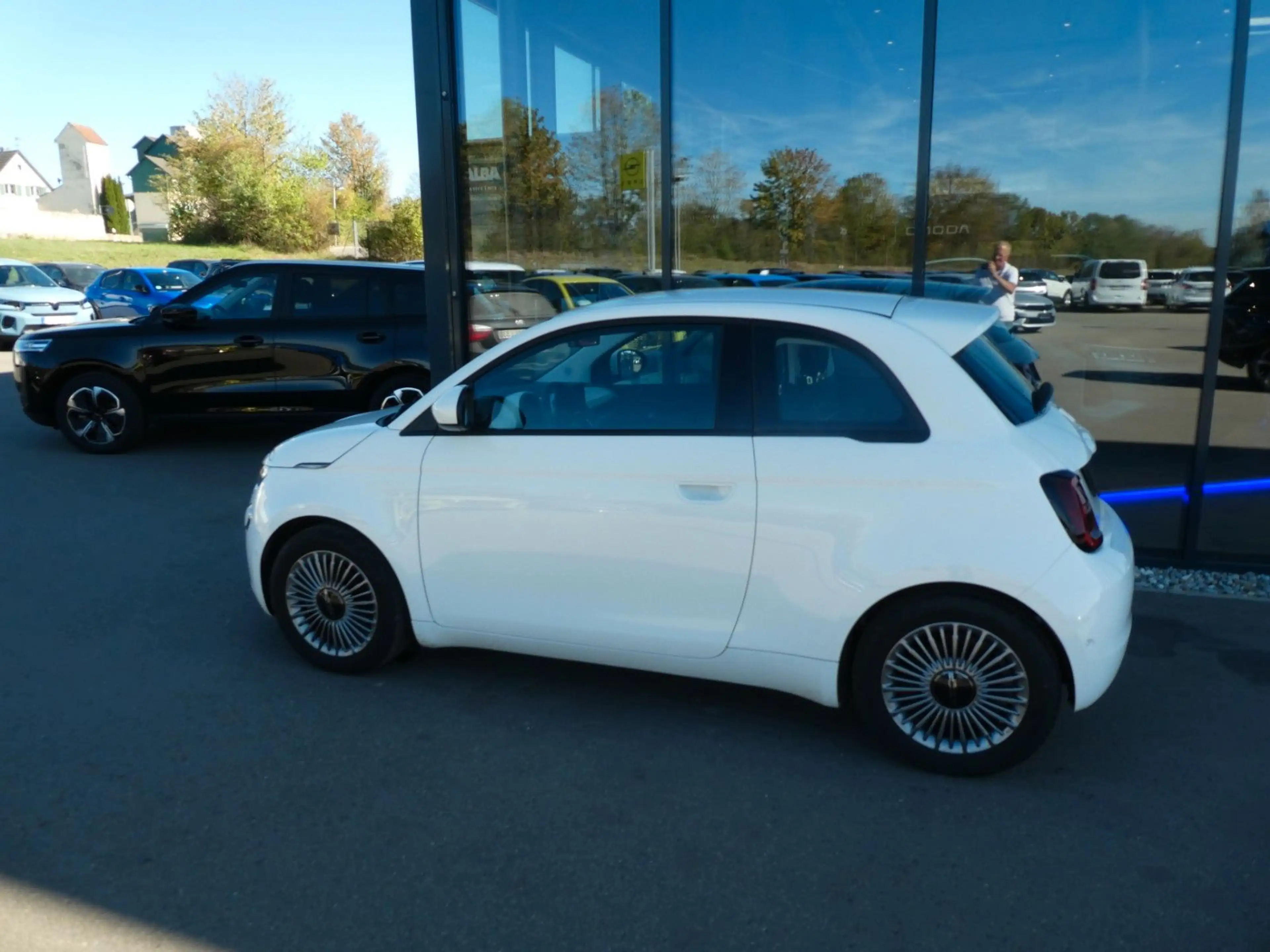 Fiat 500e 500 e Basis Klima, SHZ, PDC, Kamera, LMF — photo 4