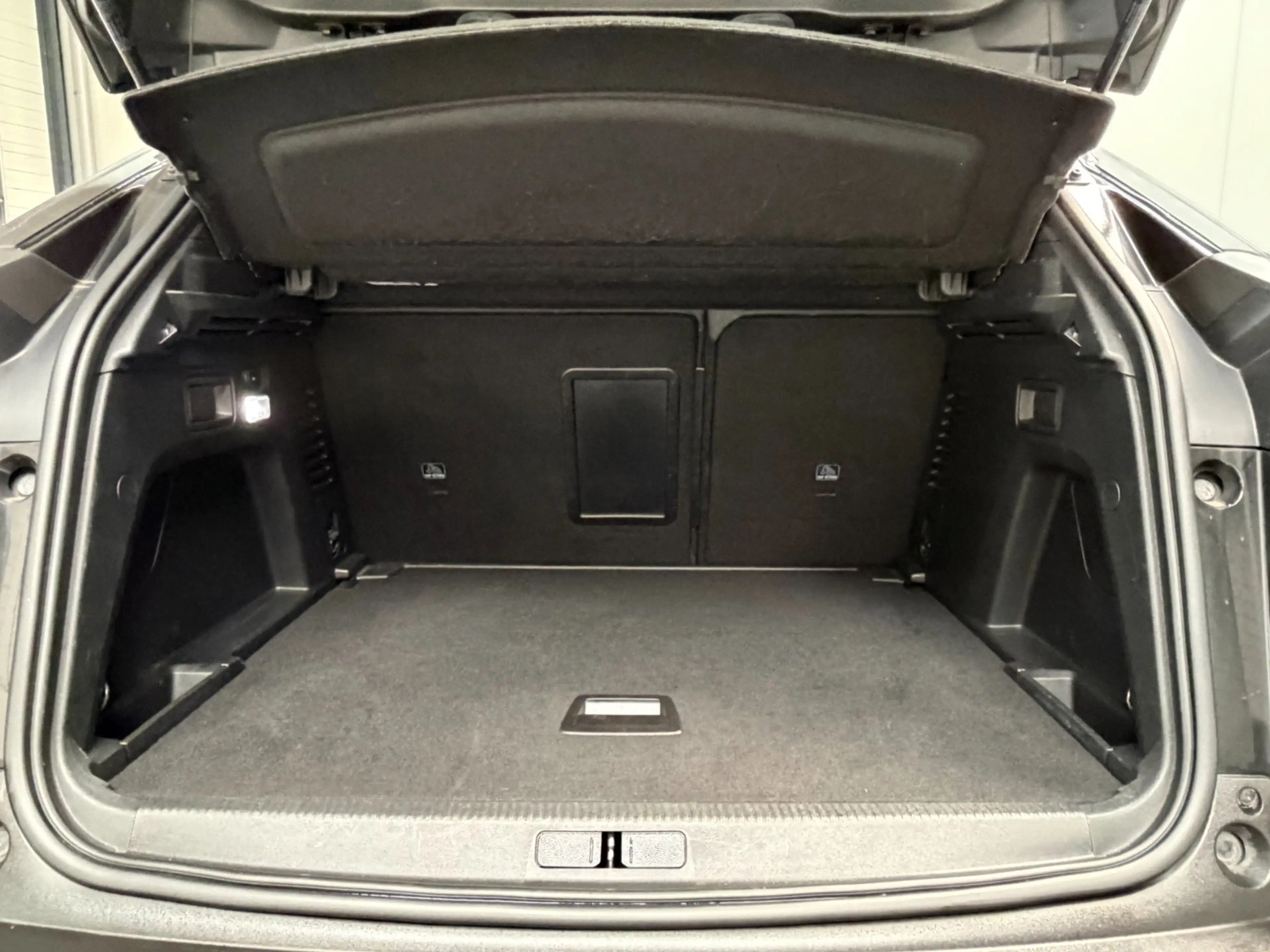 Peugeot 3008 1.6 e-THP GT Line|Volledig Onderhoud|Trekhaak — photo 8