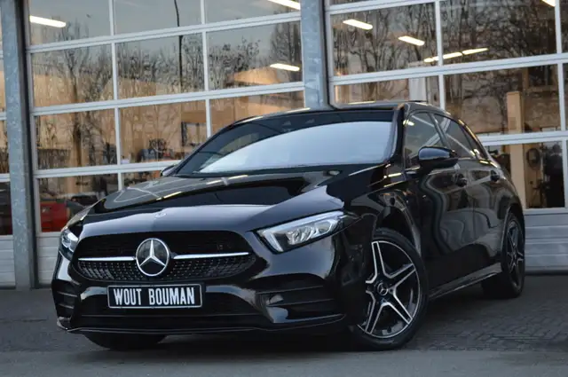 Mercedes-Benz A 250 e AMG Led Panorama Widescreen Sfeer Camera Night A