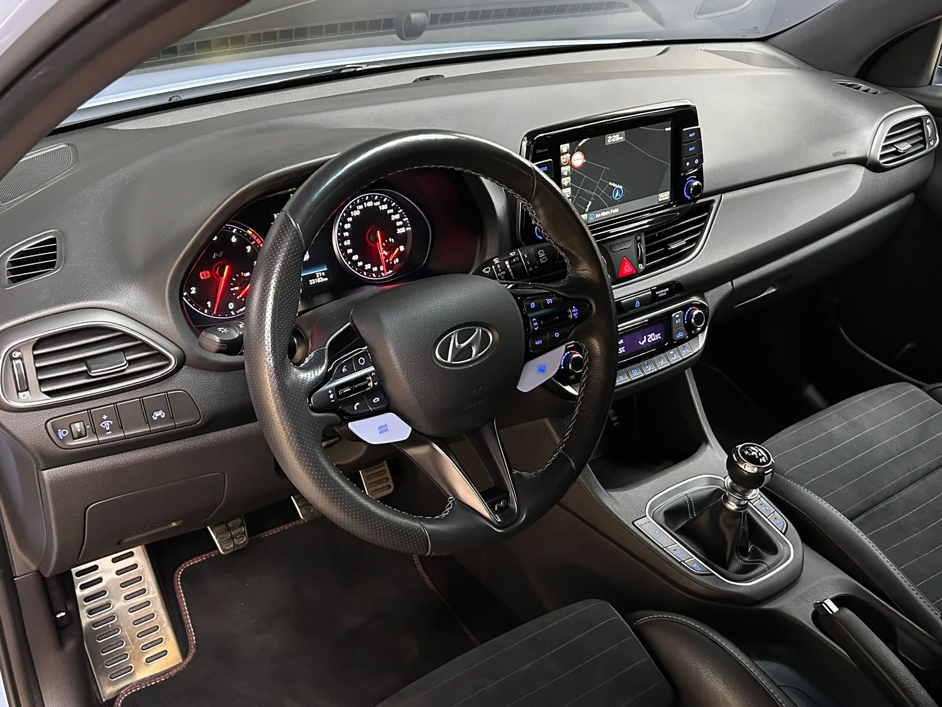 Hyundai i30 N Performance LED+NAVI+SHZ+MEMO+KAMERA+TEMP+ — photo 12