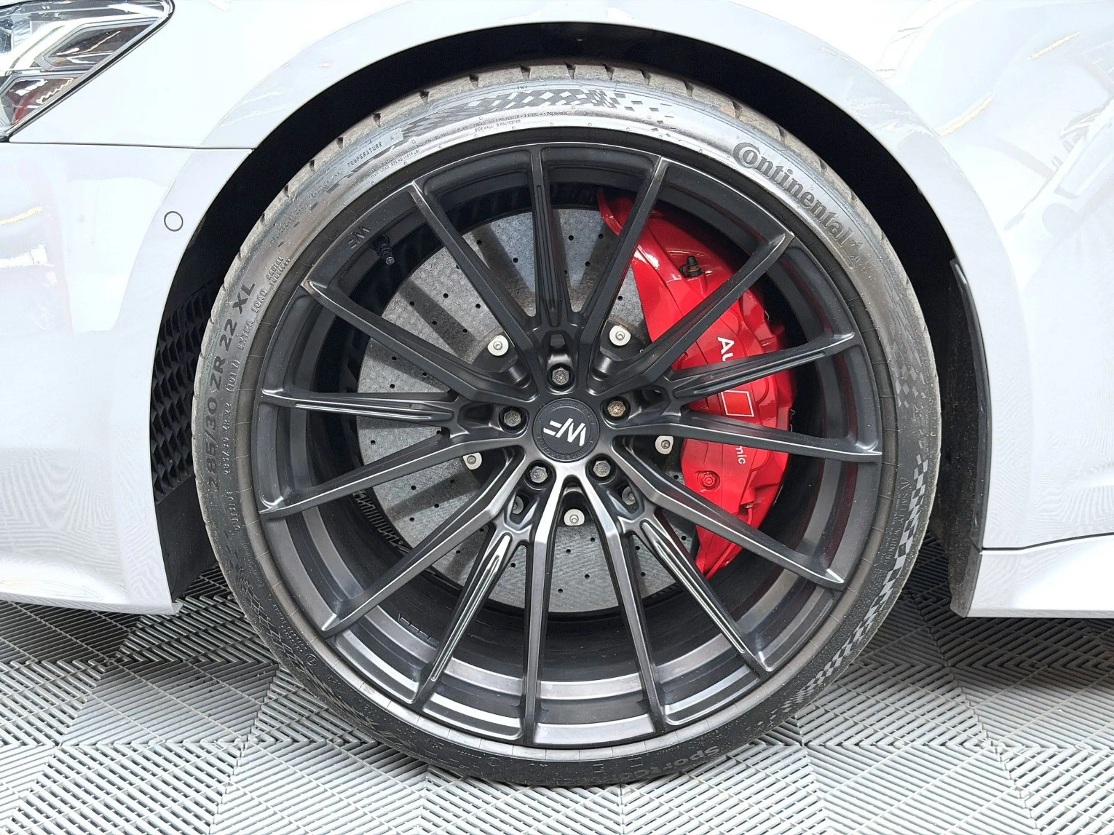Audi RS6 Avant 4.0 TFSI quattro*BTM*1010PS*Pano*2.Hd* — photo 9
