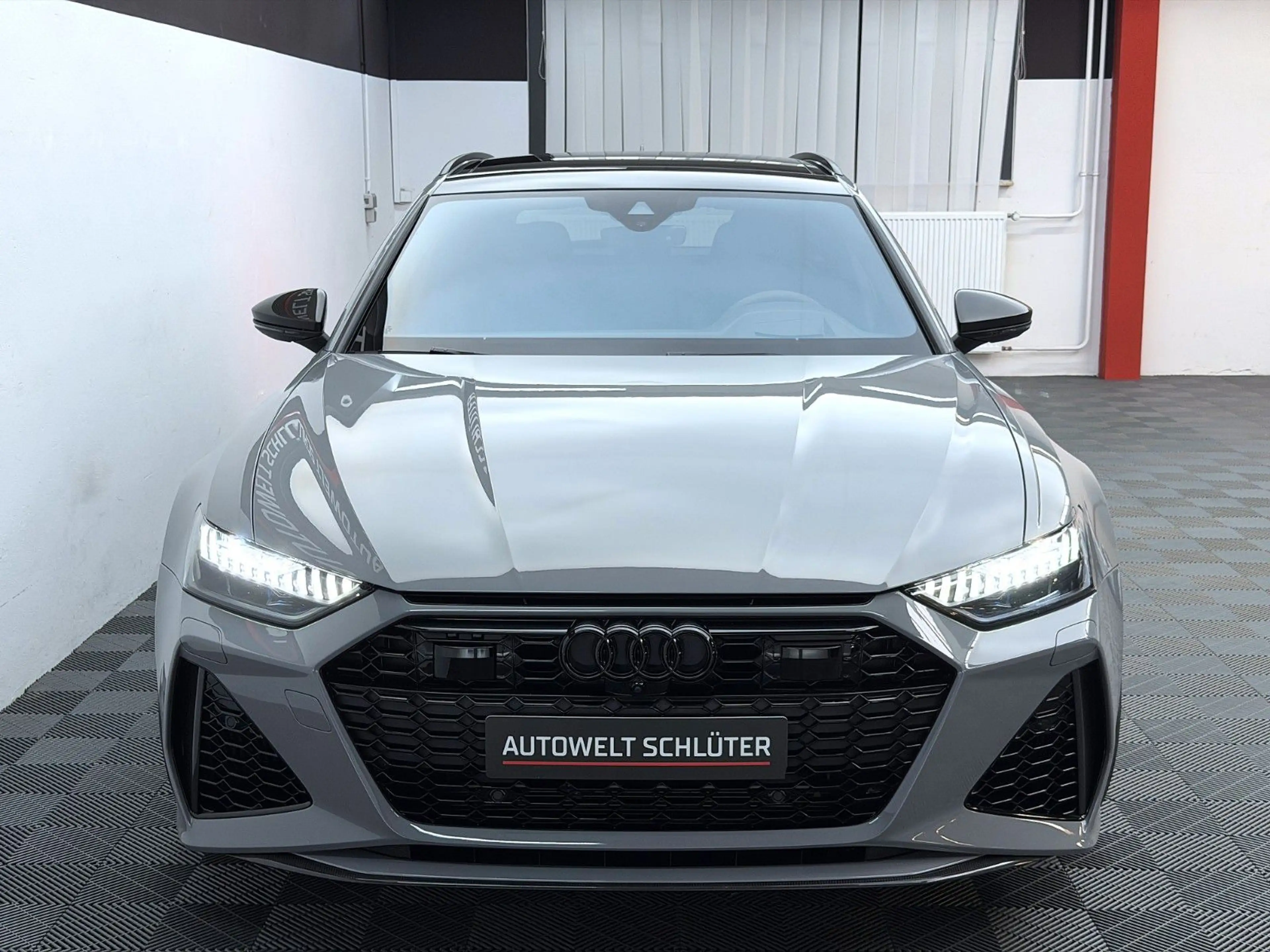 Audi RS6 Avant 4.0 TFSI quattro*BTM*1010PS*Pano*2.Hd* — photo 8