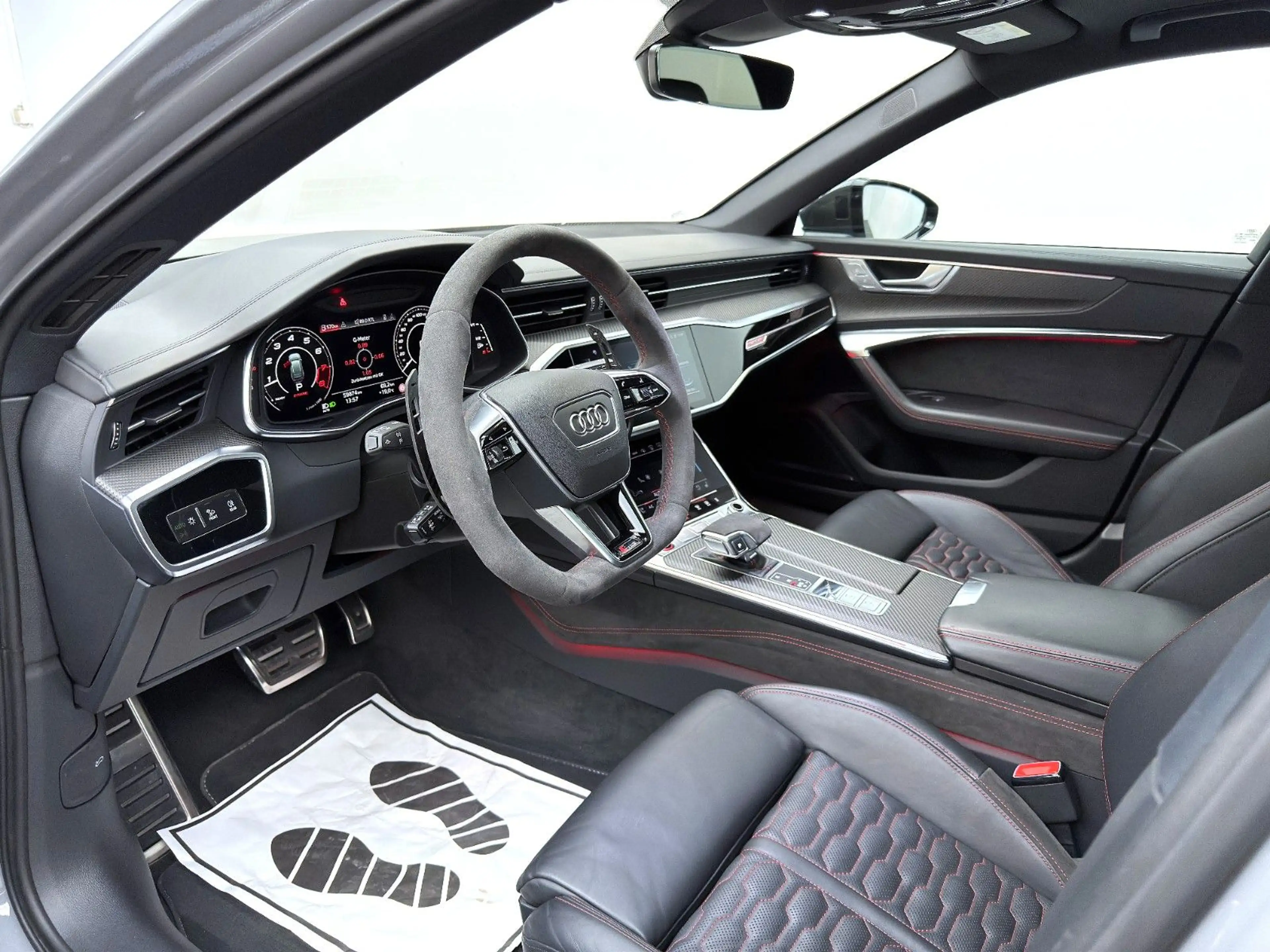 Audi RS6 Avant 4.0 TFSI quattro*BTM*1010PS*Pano*2.Hd* — photo 12