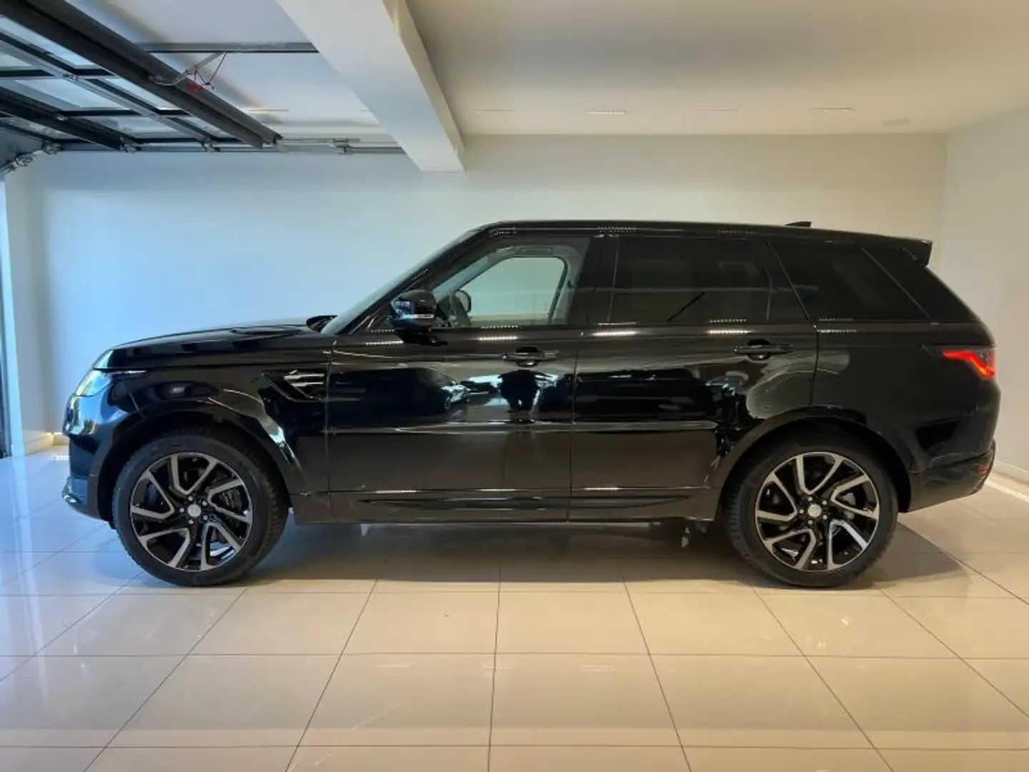 Land Rover Range Rover Sport 2.0 P400e 404ch HSE Mark VII Noir - 2