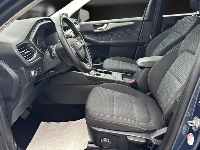 Ford Kuga view 14