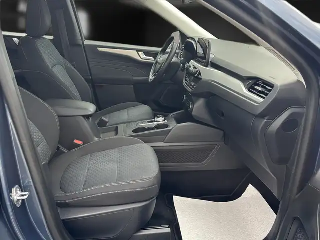 Ford Kuga view 13