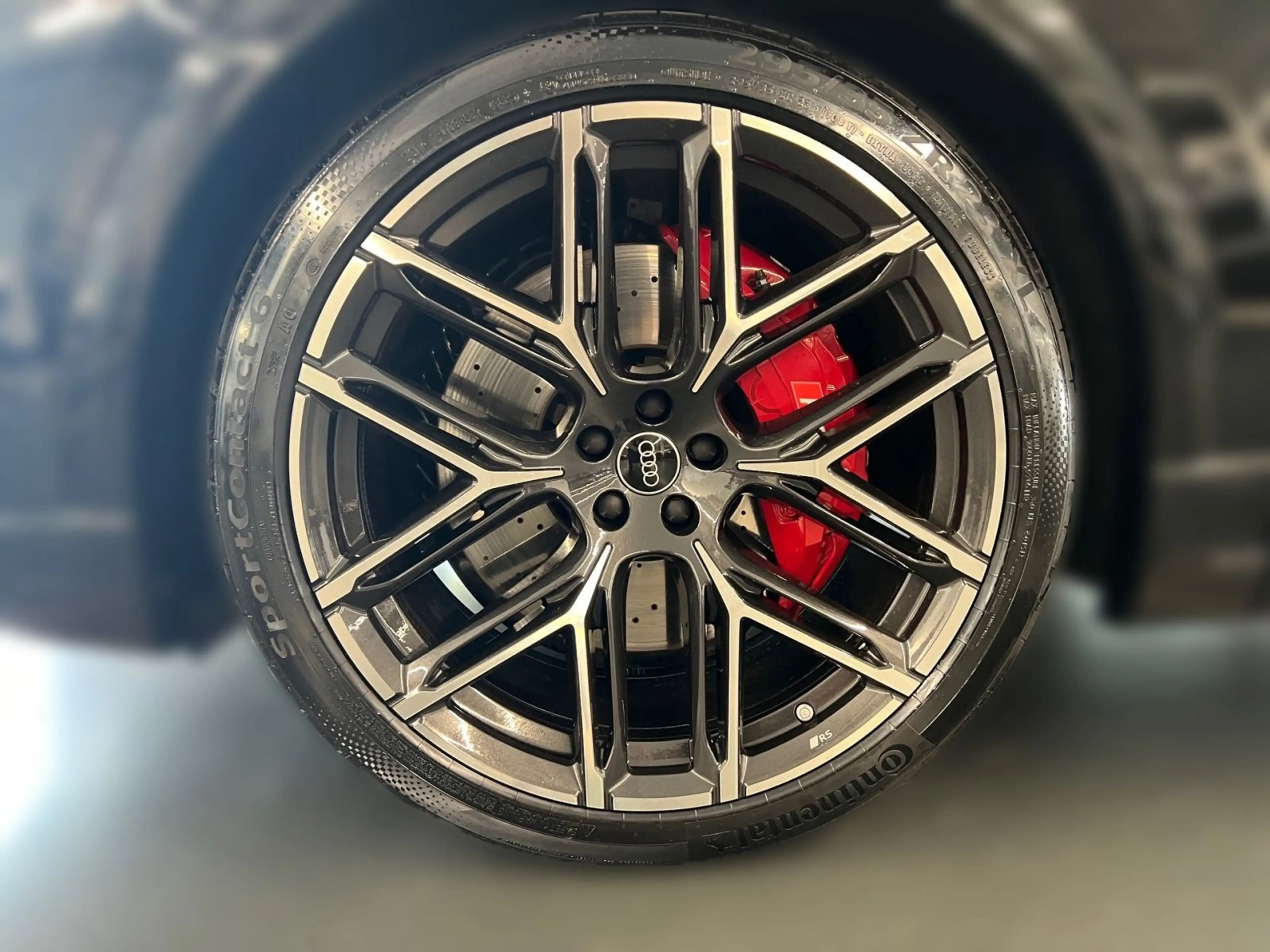Audi RS Q8 quattro tiptronic Matrix B&O HuD AHK LUFT — photo 4