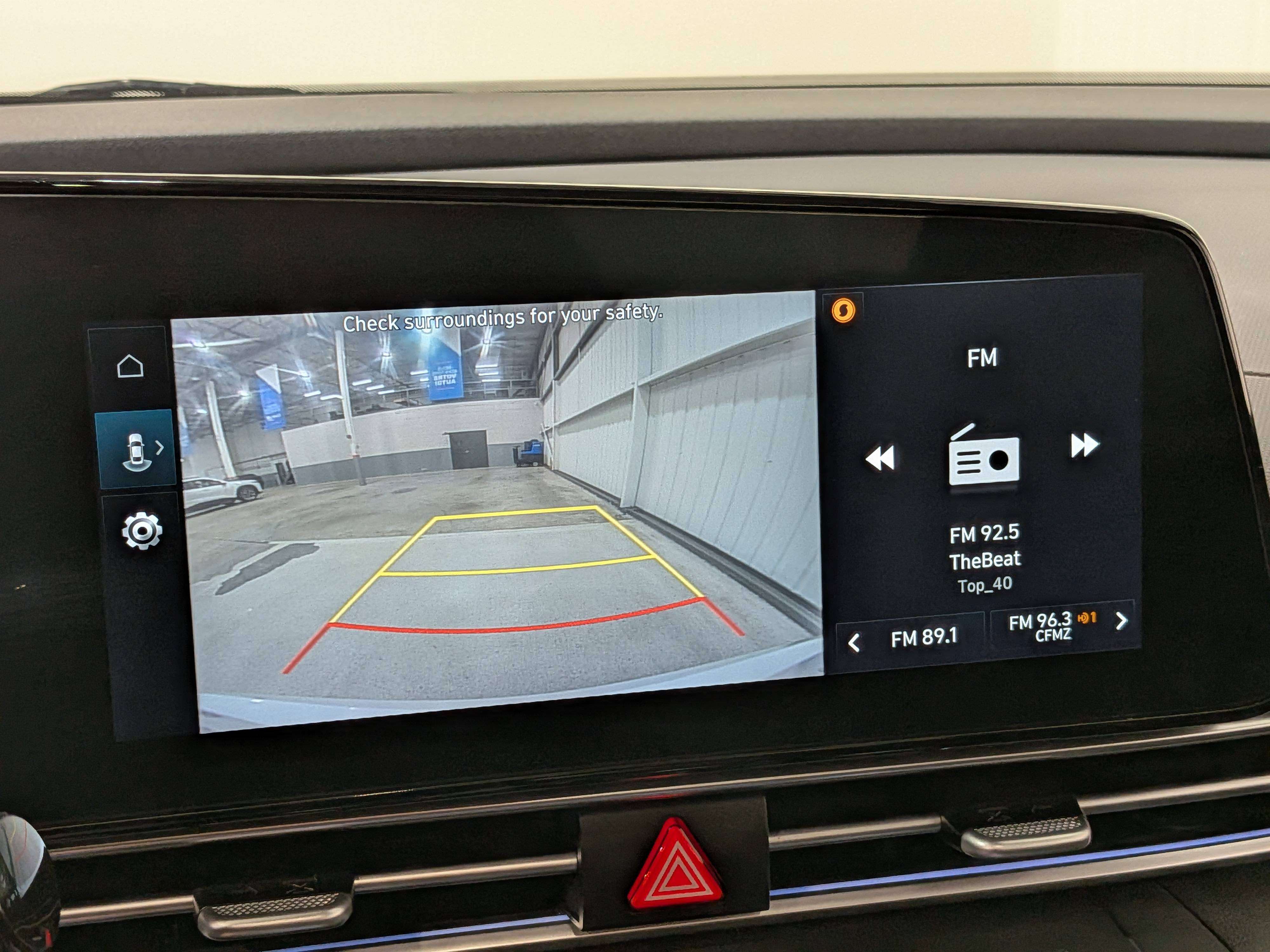 Hyundai Elantra 2025