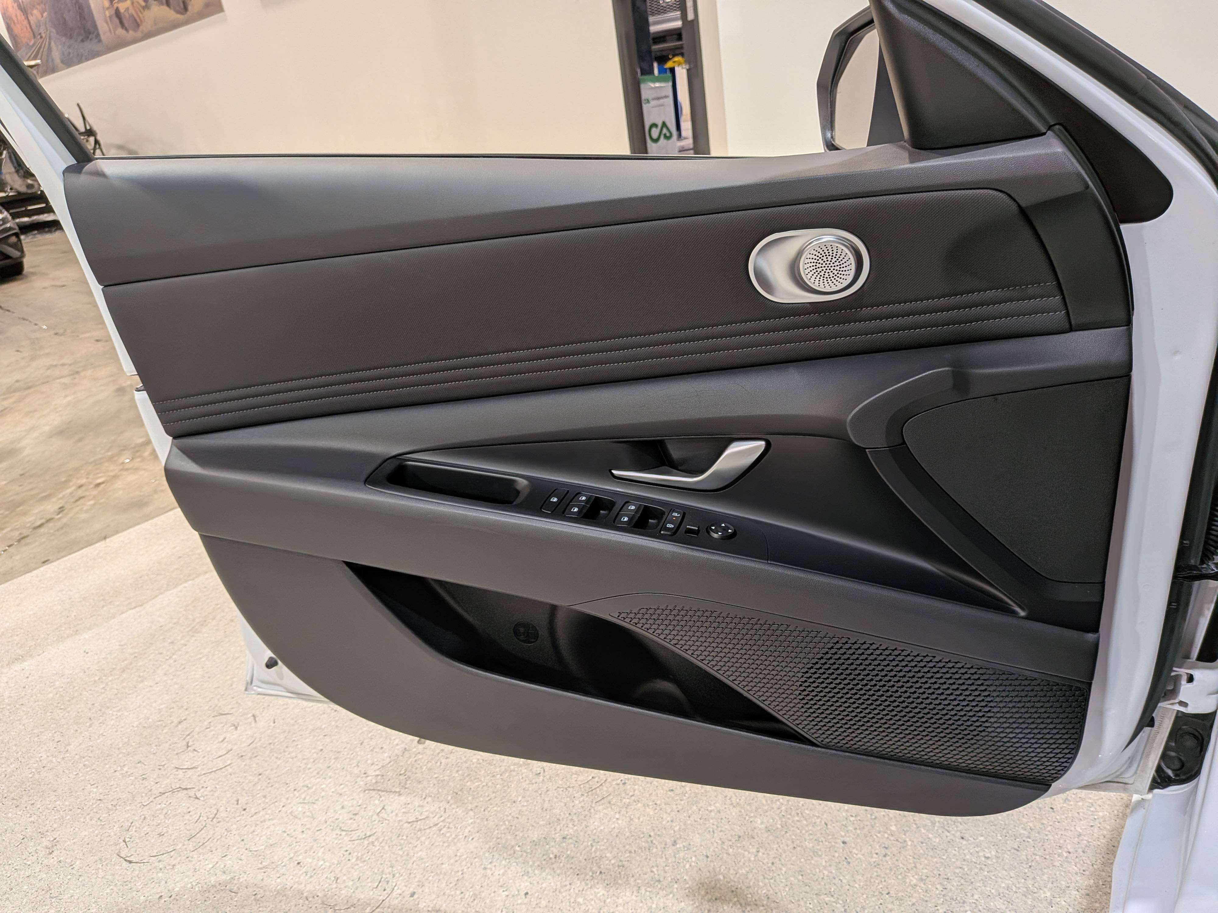 Hyundai Elantra 2025