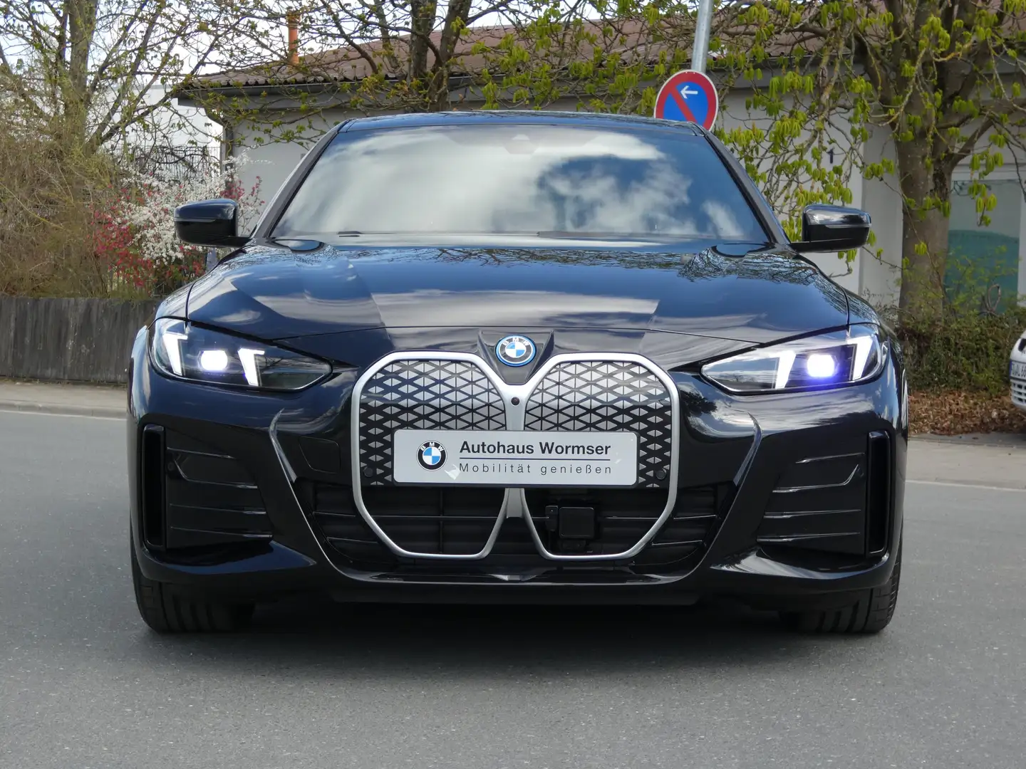 BMW i4 xDrive40 M Sportpaket HiFi DAB LED RFK Shz Nero - 2