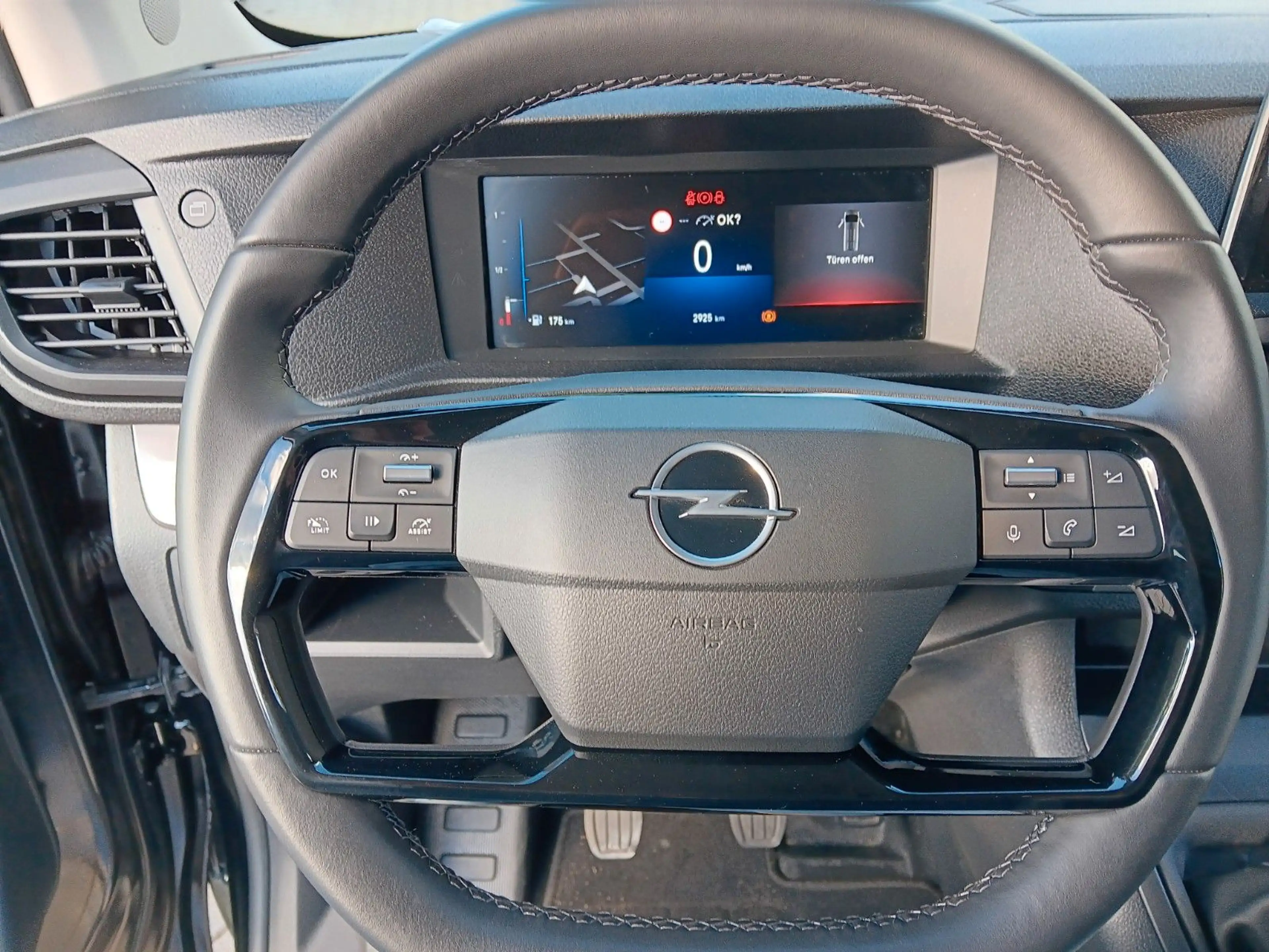 Opel Vivaro Kasten Basis L3  Doppelkabine 5-Sitze — photo 11