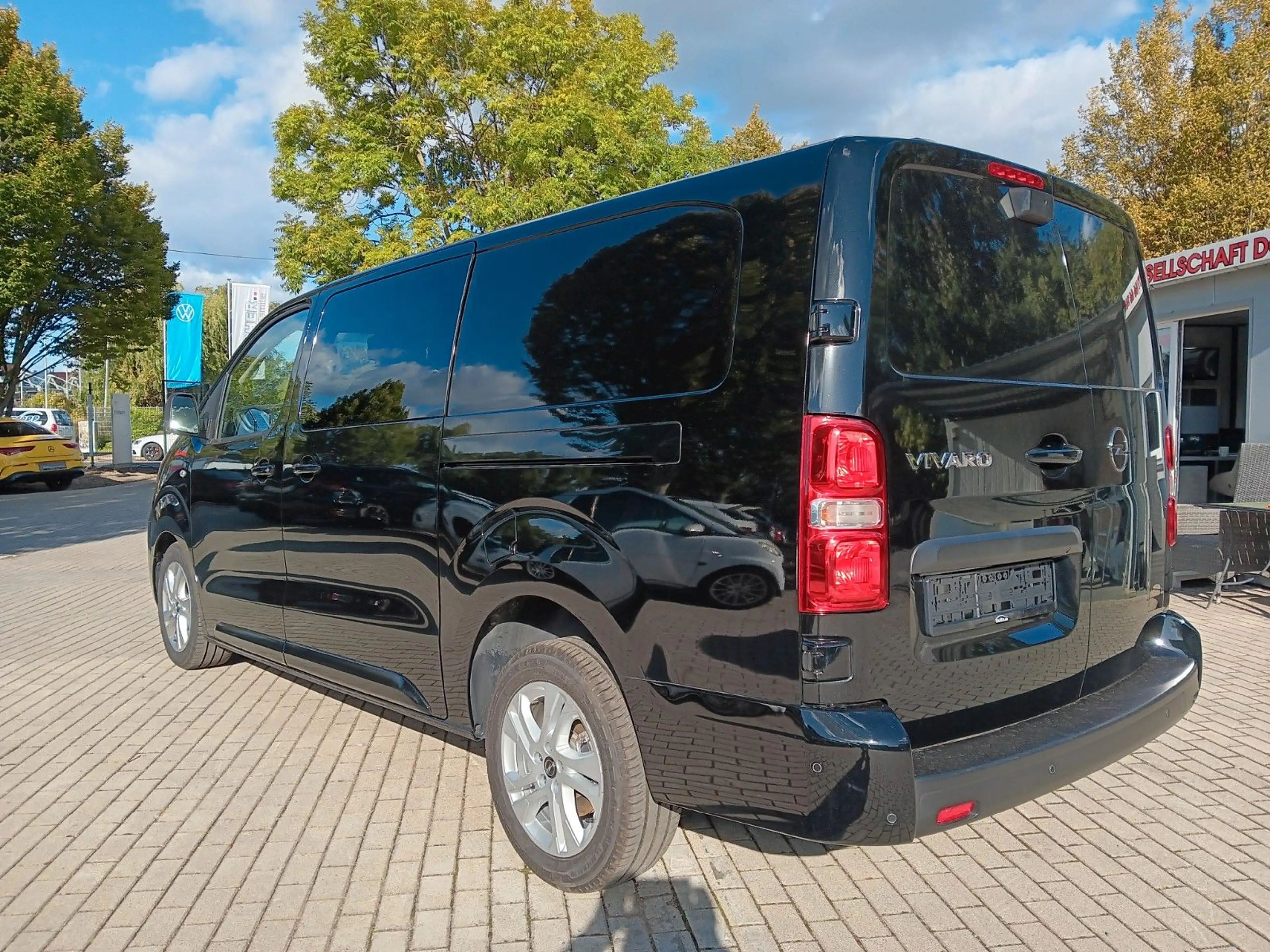 Opel Vivaro Kasten Basis L3  Doppelkabine 5-Sitze — photo 5