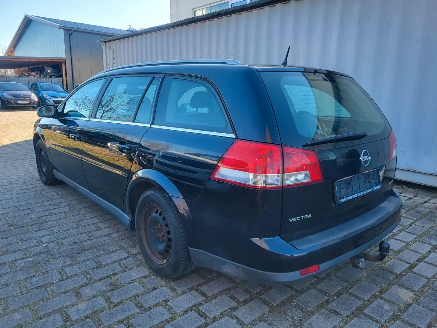 Opel Vectra C 2.2 16V Caravan Elegance aus 2-Hand Negro - 2