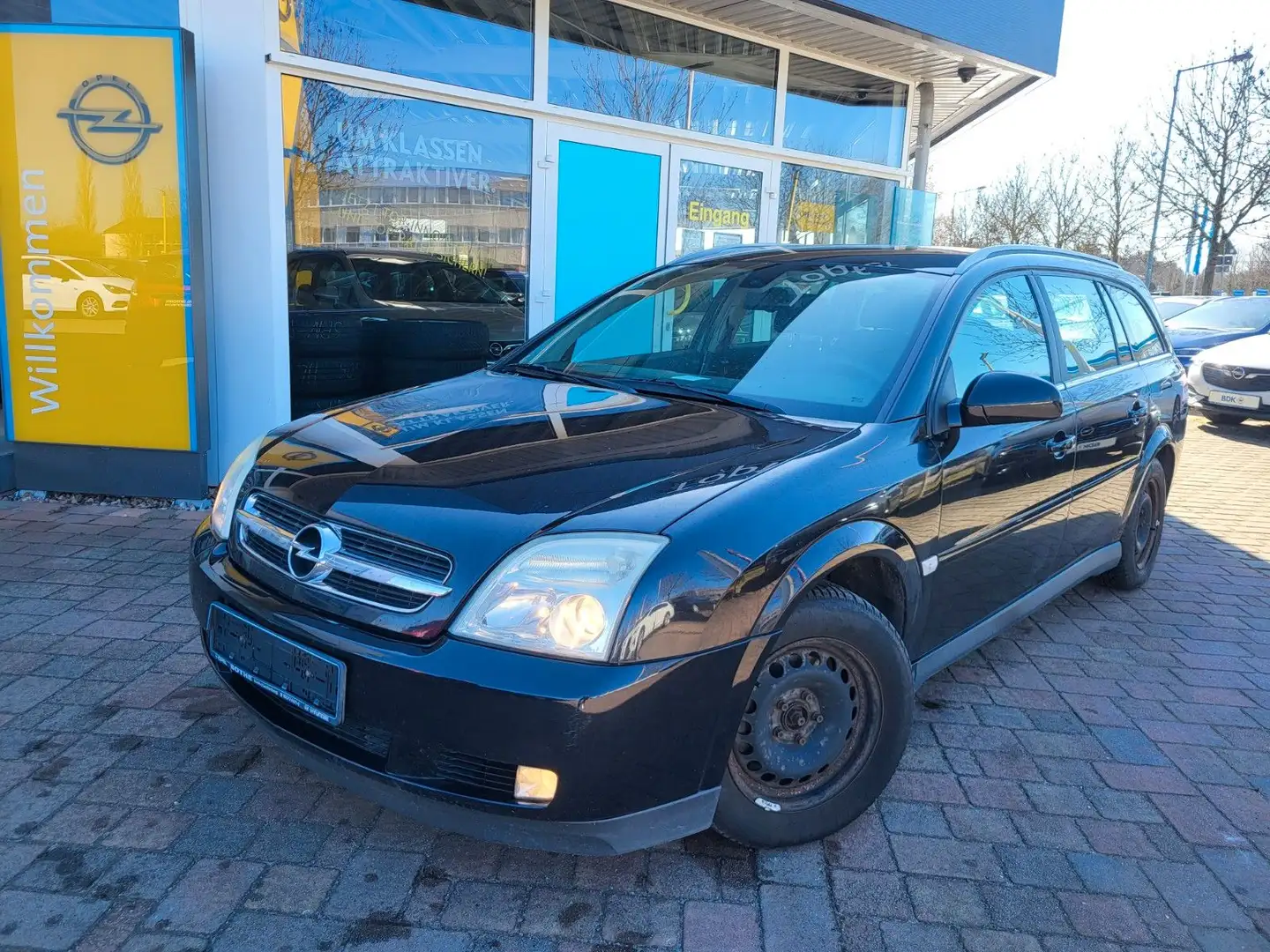 Opel Vectra C 2.2 16V Caravan Elegance aus 2-Hand Negro - 1