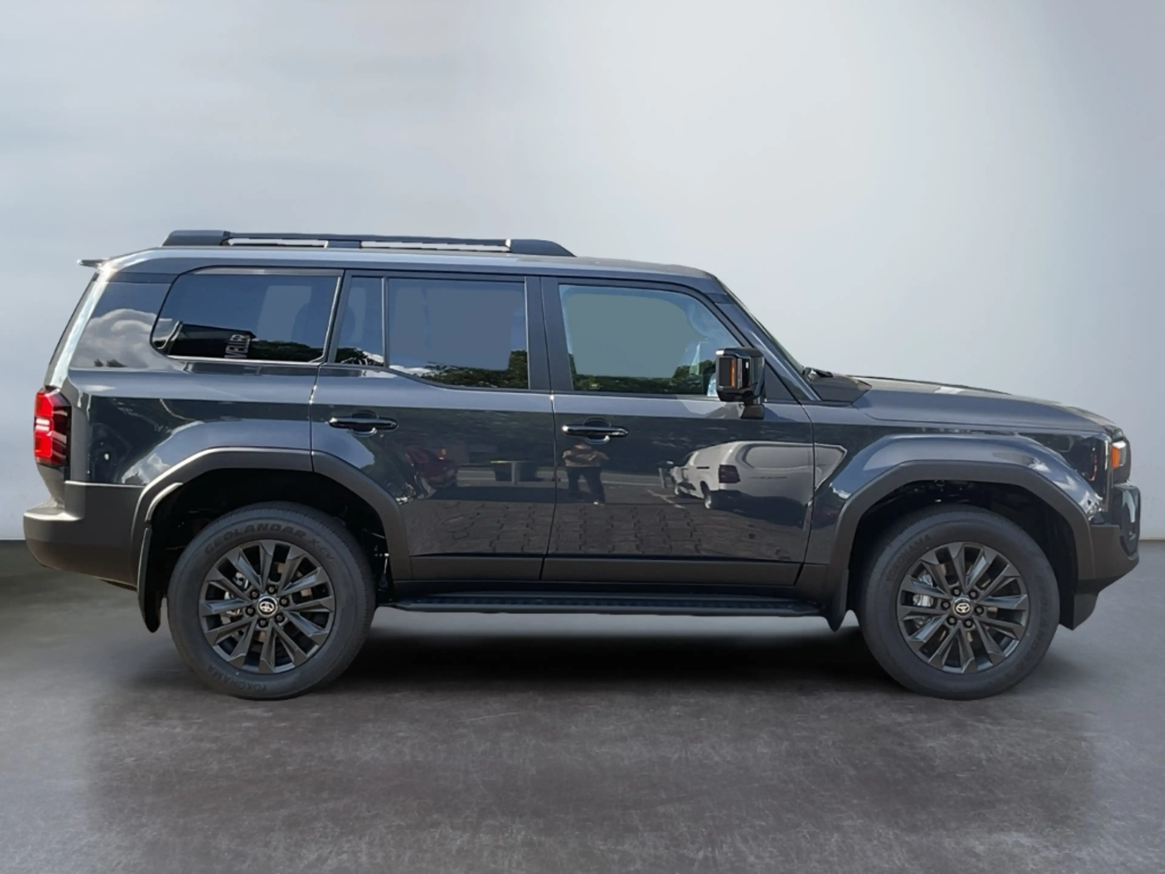 Toyota Land Cruiser 2.8 D Mild-Hybrid Executive *360*LED*SOFORT* — photo 9