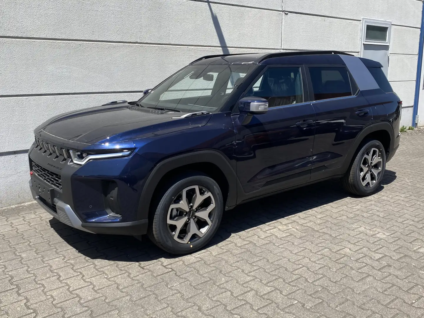 KGM Torres 1.5 T-GDI 2WD AT Nomad ACC TotwAss Alu18 Ledr Shz Modrá - 2