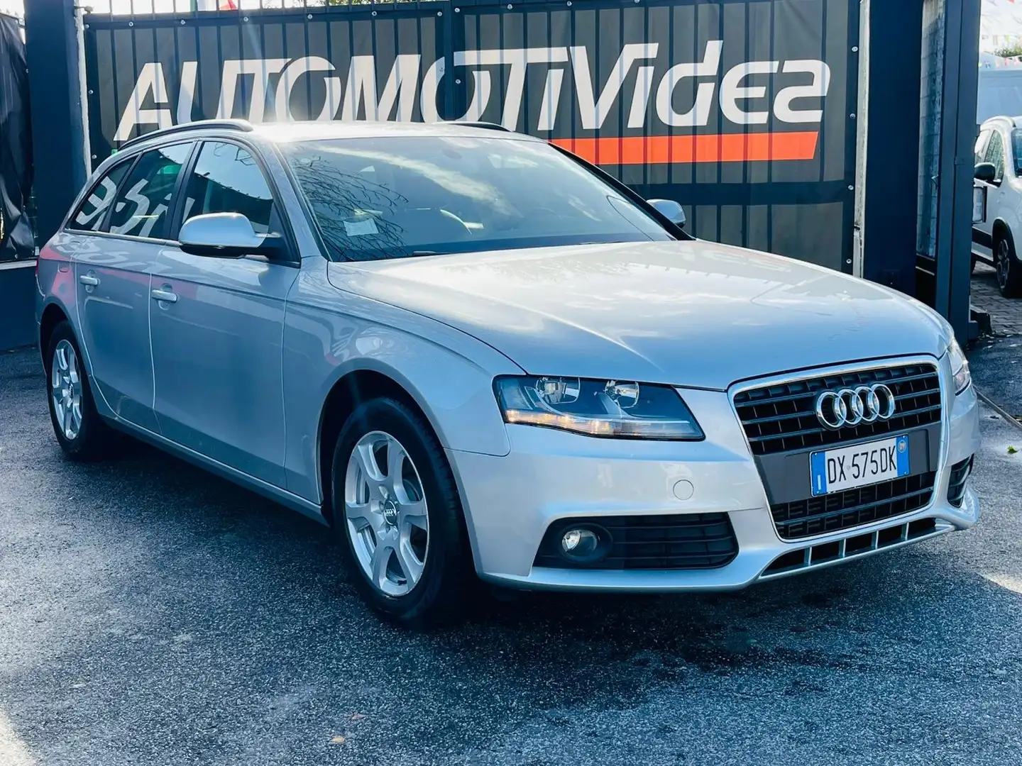 Audi A4 A4 Avant 2.0 tdi Advanced UNIPRO CRONO SERIVICE Argent - 2