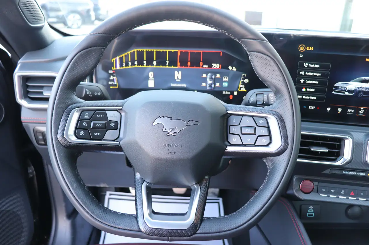 Ford Mustang снимка Ford Mustang