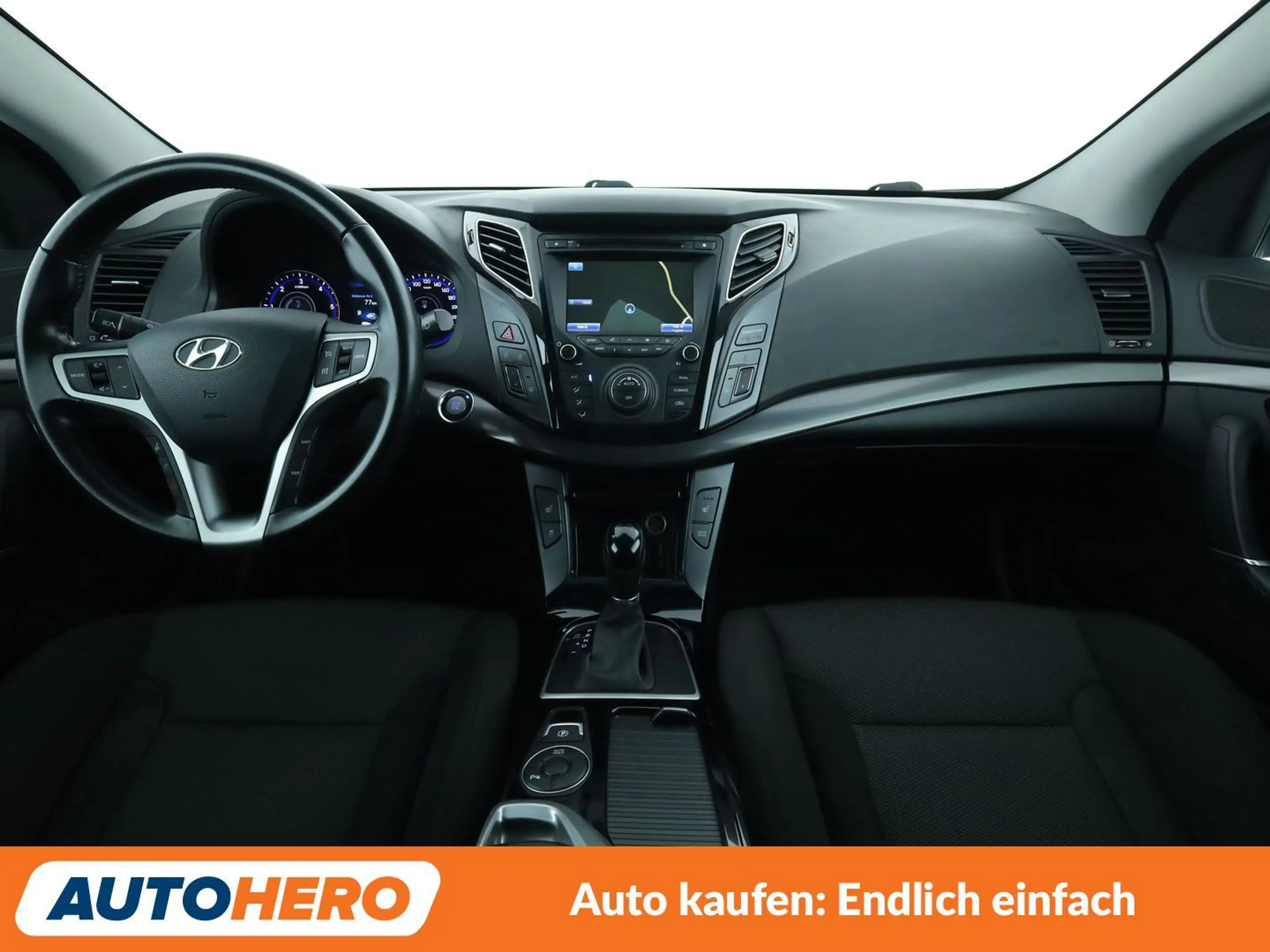 Hyundai i40 1.7 CRDi FIFA World Cup Edition Aut.*NAVI*XENON* — photo 12