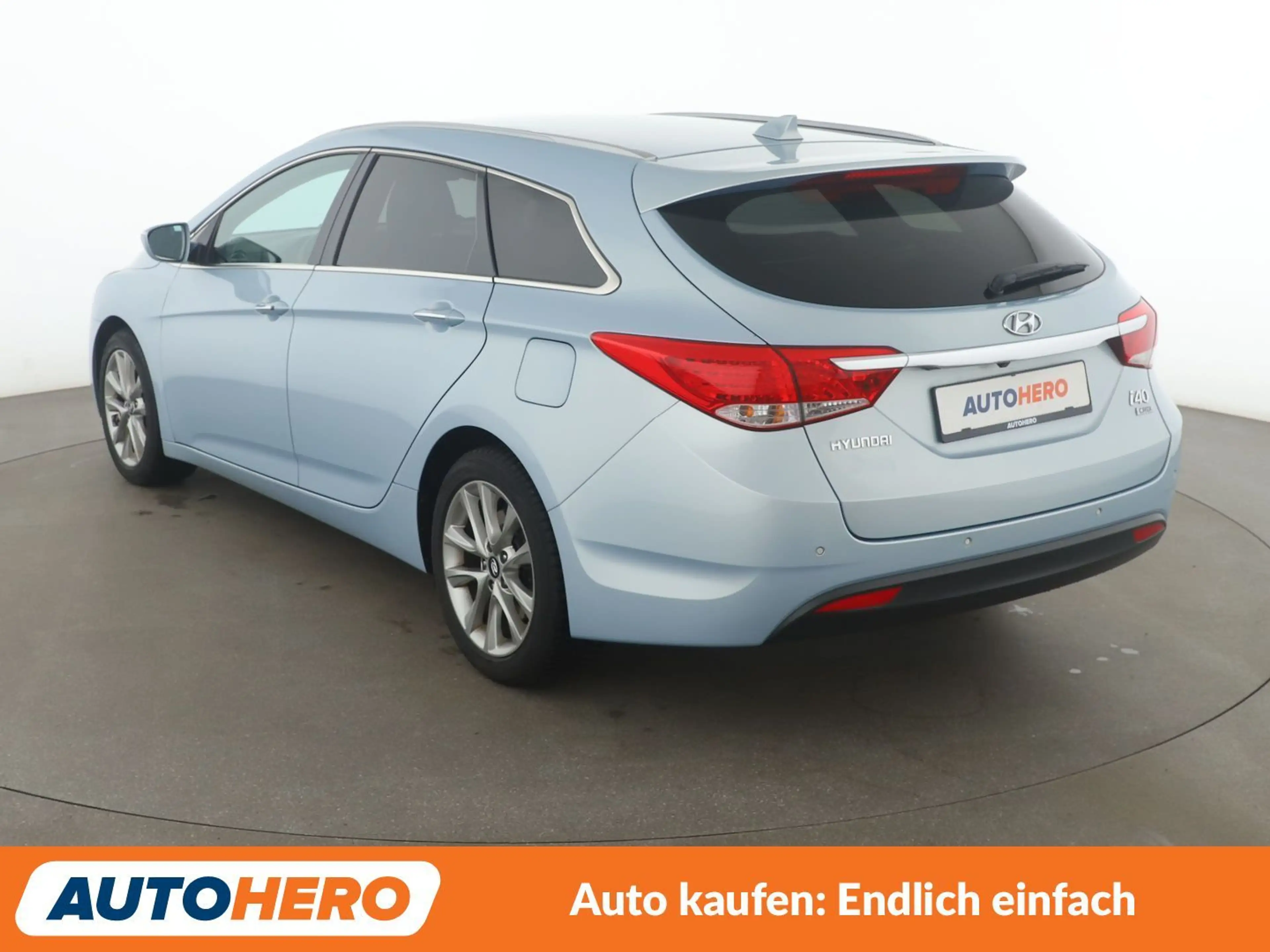 Hyundai i40 1.7 CRDi FIFA World Cup Edition Aut.*NAVI*XENON* — photo 4