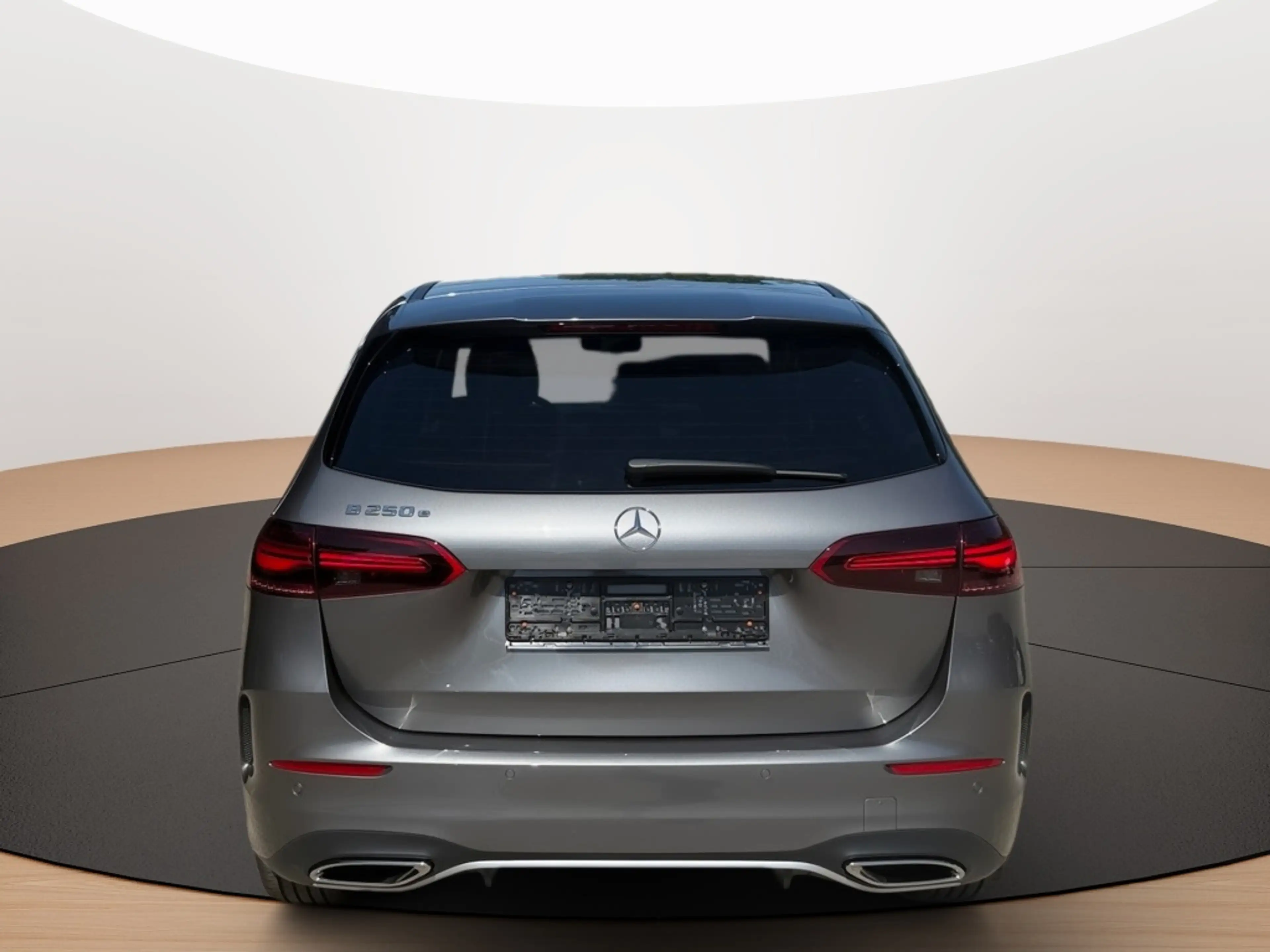Mercedes-Benz B 250 e  AMG AHK KAMERA PANO SPUR STANDH PDC SHD — photo 8