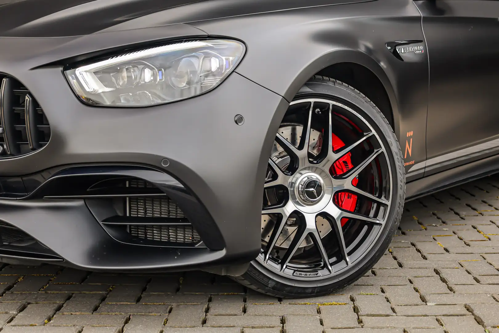Mercedes-Benz E 63 AMG S-Final-Edition 4-Matic+/Full option - 2