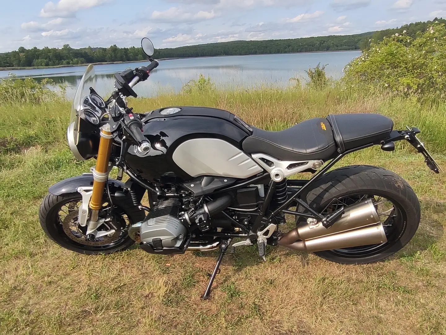BMW R nineT Negro - 1