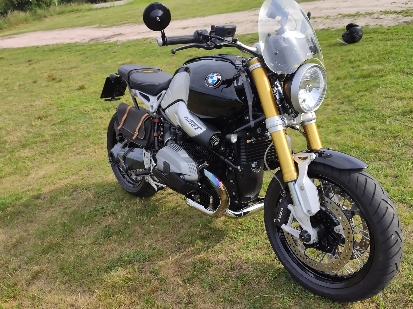 BMW R nineT Negro - 2